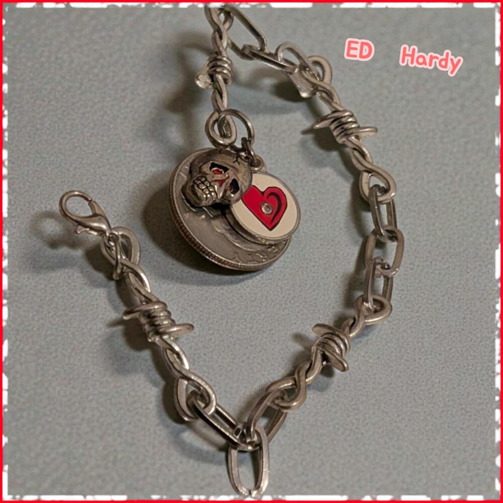 ED HARDY Skull & Heart Charm Bracelet on Barbed Wire Link Stainless Steel Chain